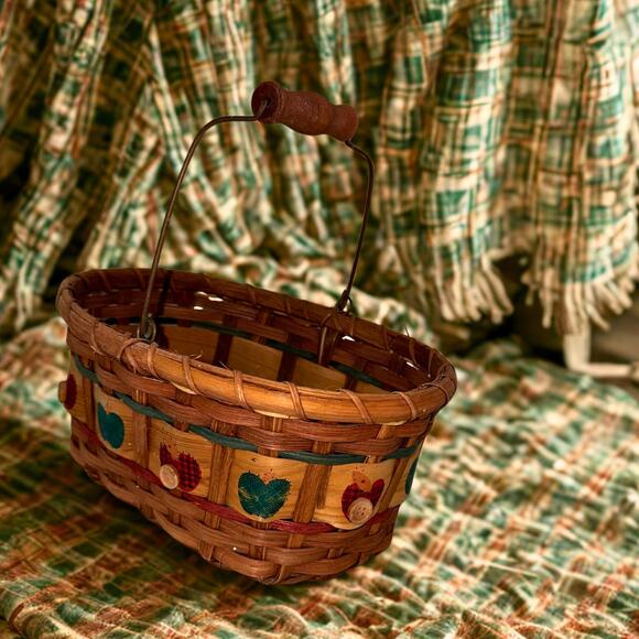 Vintage Country Heart Button Basket Duo – Rustic Wood Handle Wall & Table Set - Picture 11 of 11